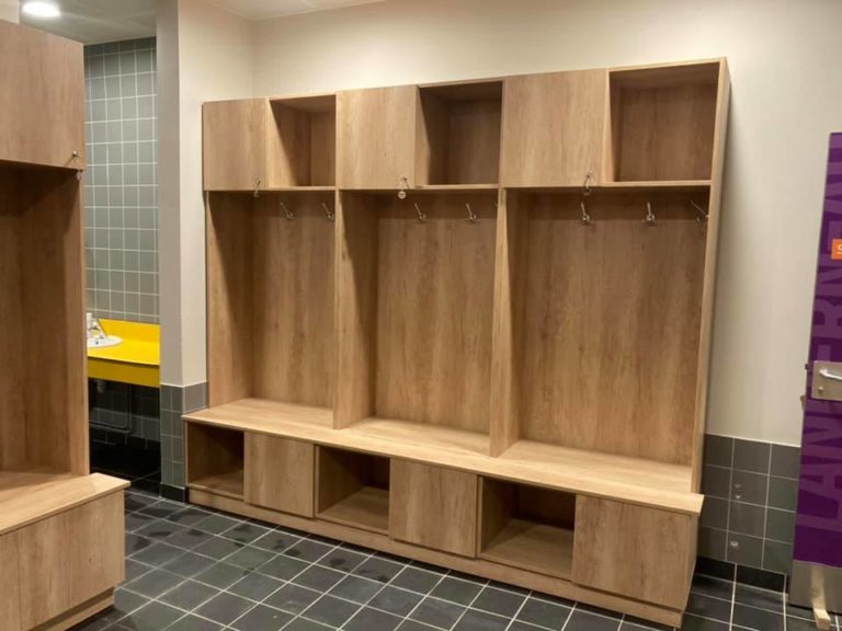 Aménagement vestiaire Landerneau Bretagne Basket 6