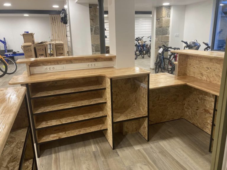 Menuiserie Le Roux Cycles Le Gall 6