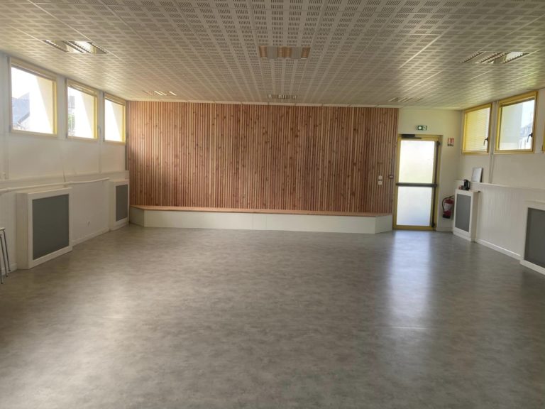 Réalisation d’un habillage murale phonique - Centre Socio Culturel de Lesneven 13