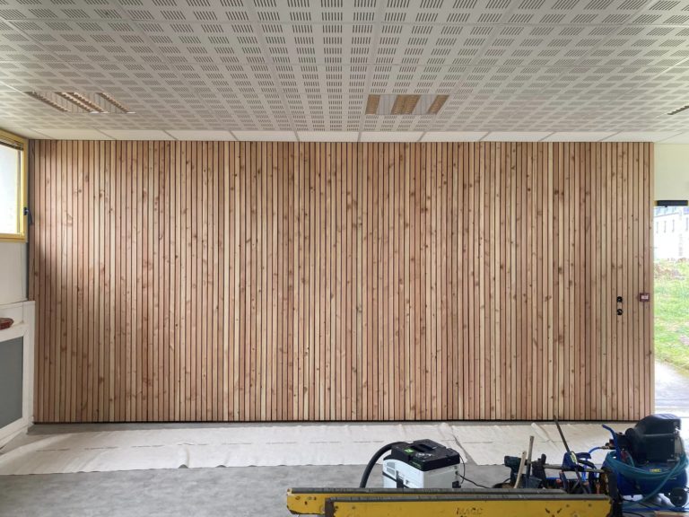 Réalisation d’un habillage murale phonique - Centre Socio Culturel de Lesneven 6